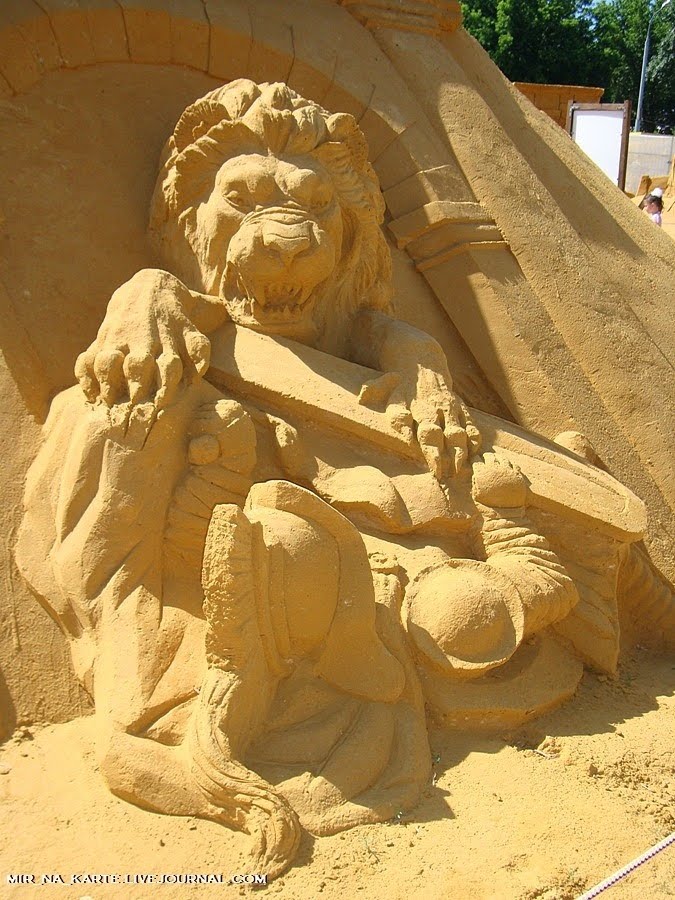 roman_empire_sand_sculptures_14.jpg