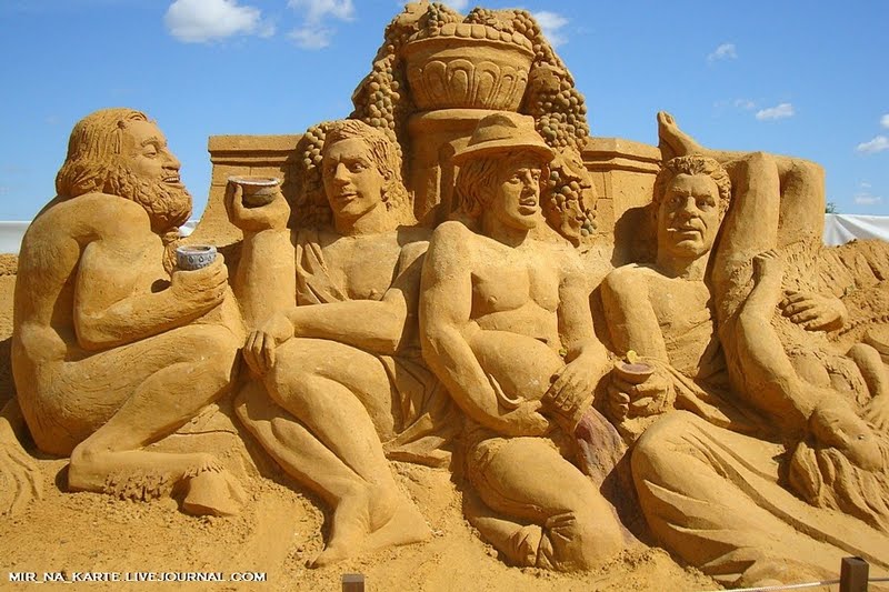 roman_empire_sand_sculptures_16.jpg