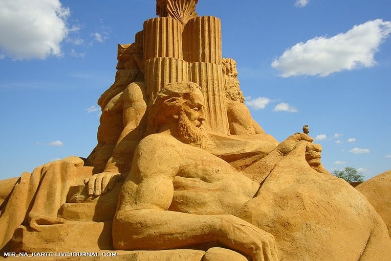 roman_empire_sand_sculptures_22.jpg