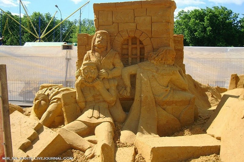 roman_empire_sand_sculptures_27.jpg