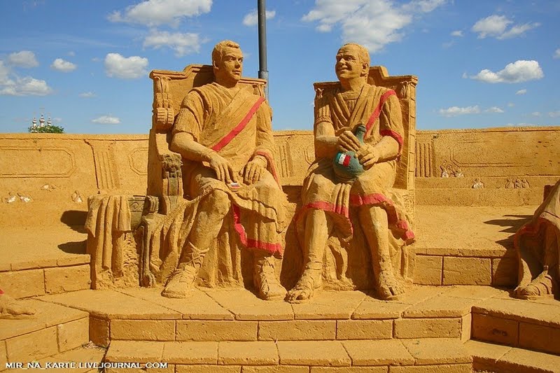 roman_empire_sand_sculptures_46.jpg