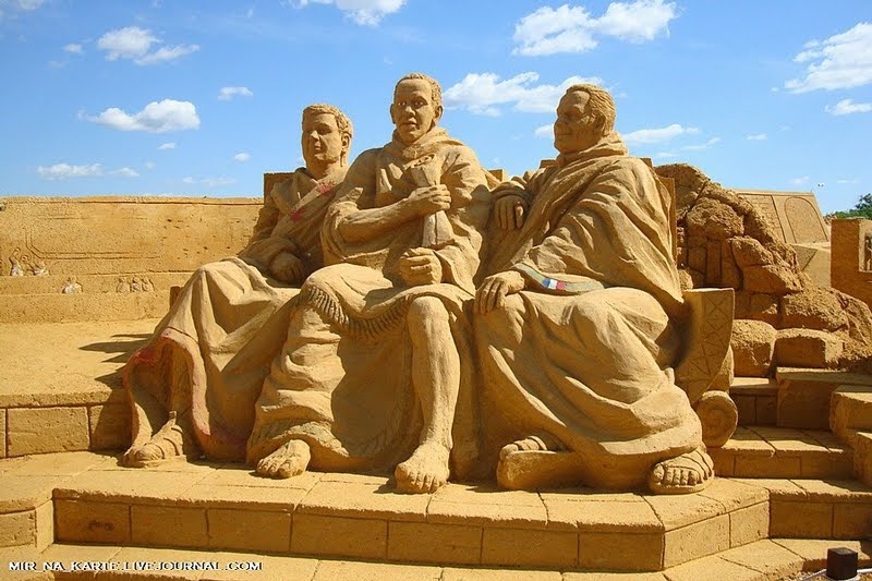 roman_empire_sand_sculptures_47.jpg