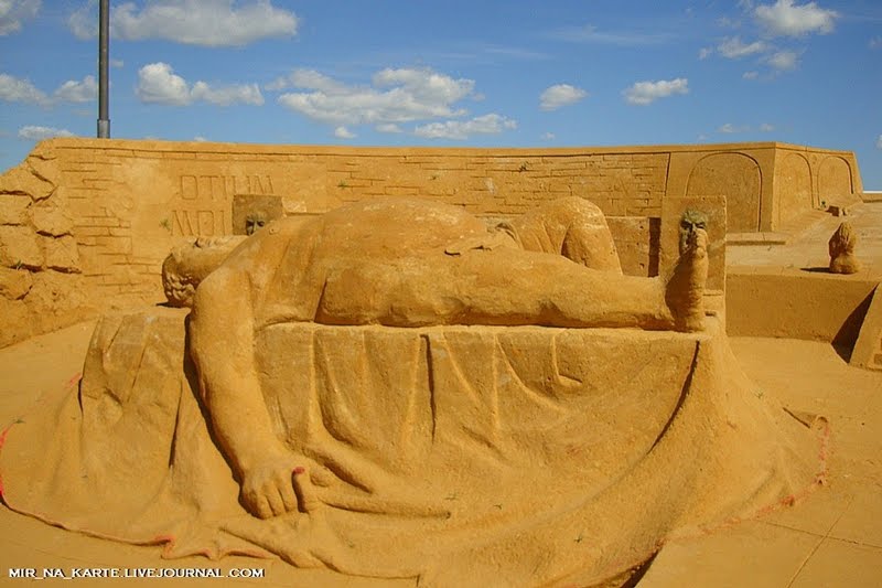 roman_empire_sand_sculptures_49.jpg