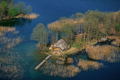secluded_houses_05.jpg