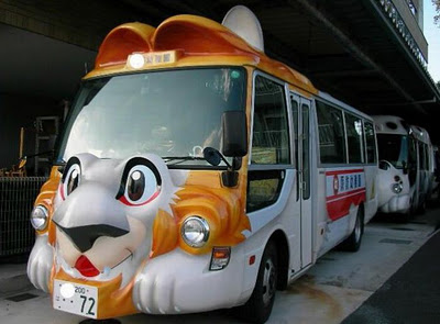 japanese_school_buses_24.jpg