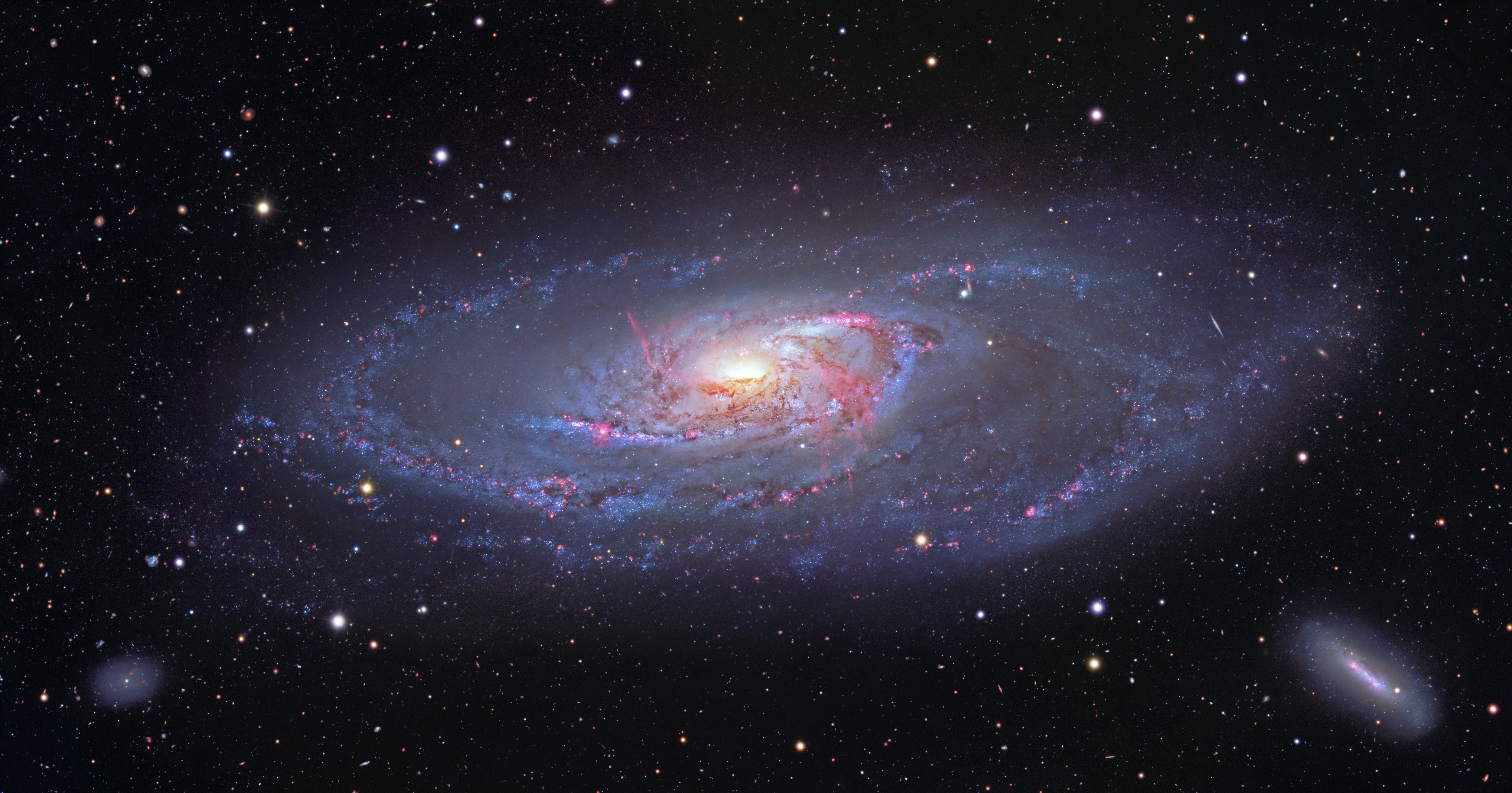 M106-NOAO-HST-L.jpg