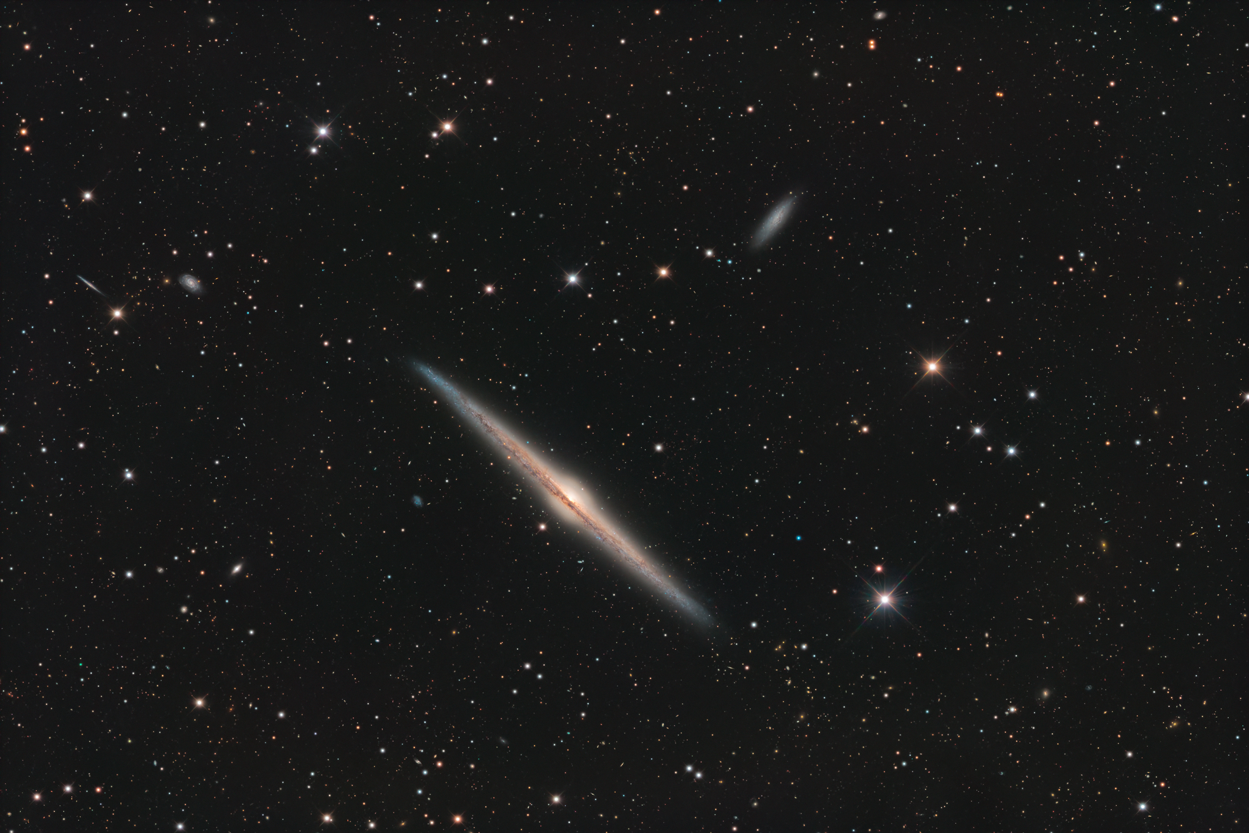 NGC4565_APOD_sRGB.jpg