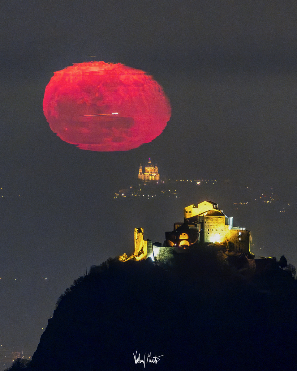QuadMoon_Minato_960.jpg