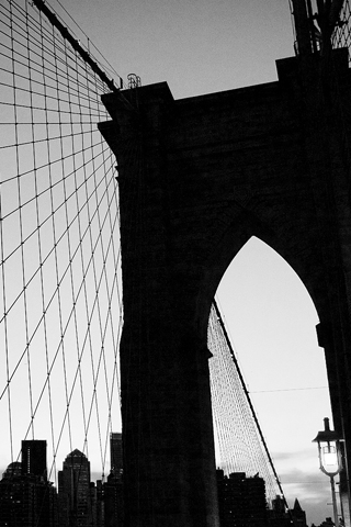 01388_thebridgethecity_320x480.jpg