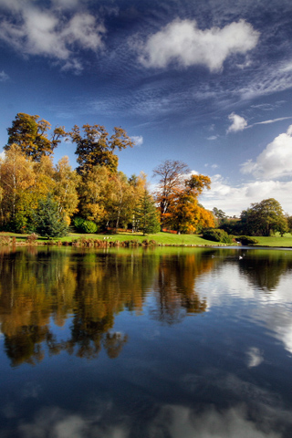 01415_leedscastlegrounds_320x480.jpg