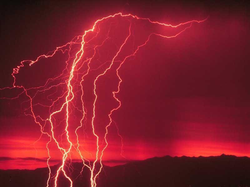 雷電_01.jpg