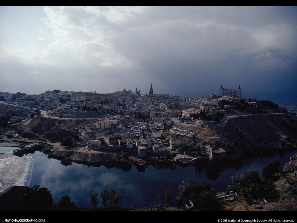 NGM1982_06p726-7.jpg