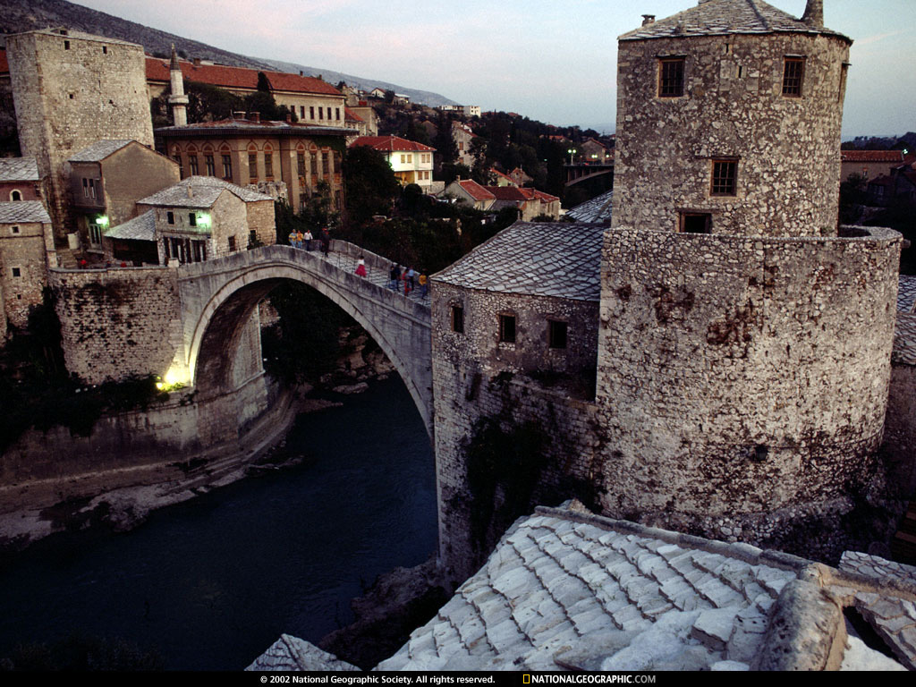 NGM1987_11p592-3.jpg
