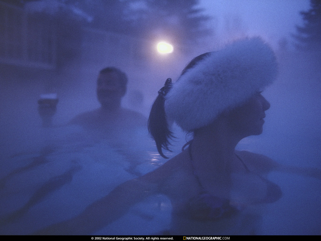 NGM1994_02p33Lo.jpg