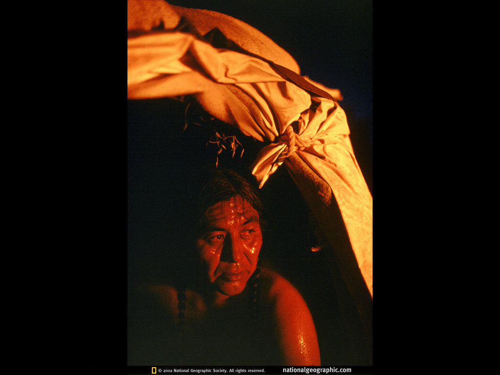 NGM1994_04p106.jpg