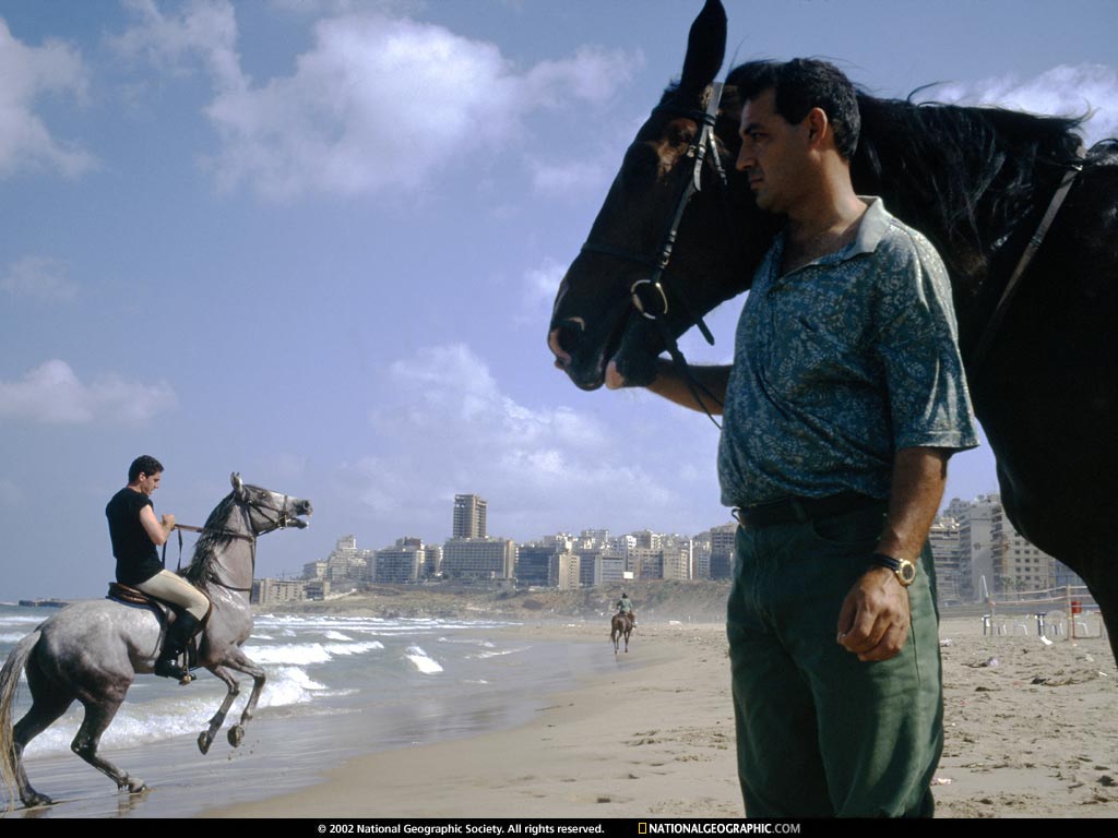 NGM1997_09p104-5.jpg