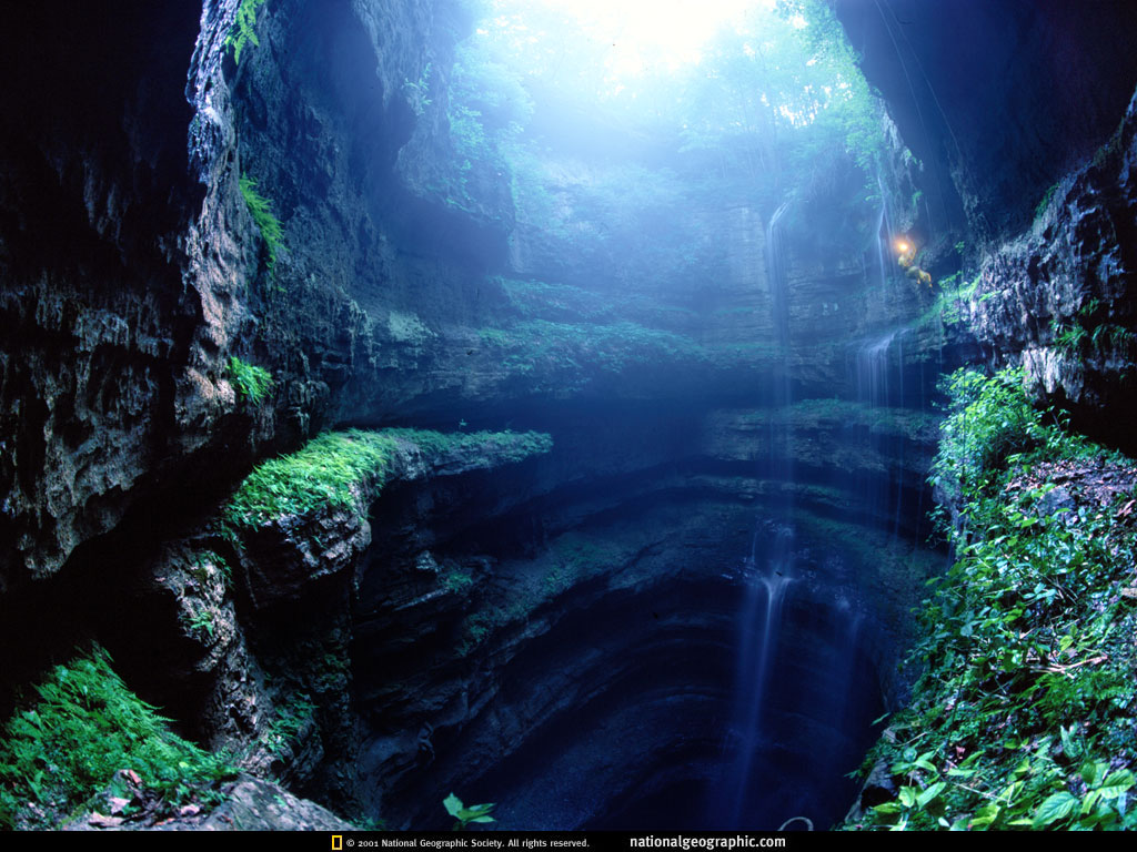NGM1998_01p12-4.jpg