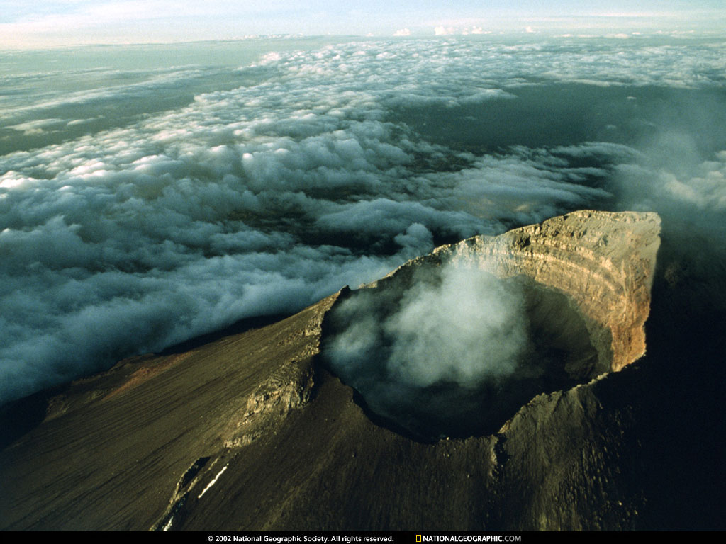 NGM1999_01p118-9.jpg