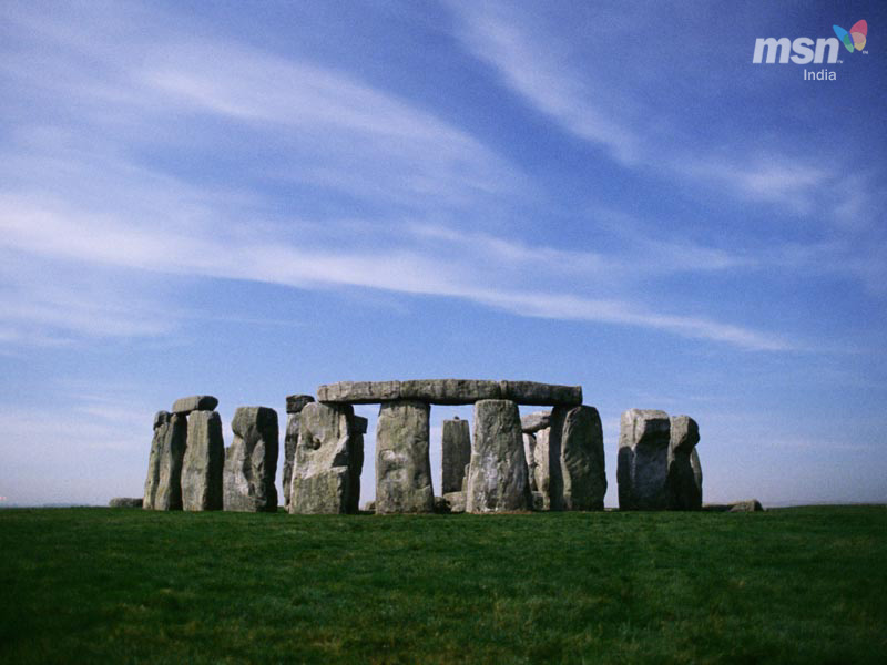 stonehenge_800.jpg